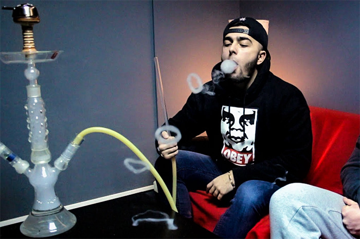 Надежный способ для пускания колец из дыма Надежный способ для пускания колец из дыма