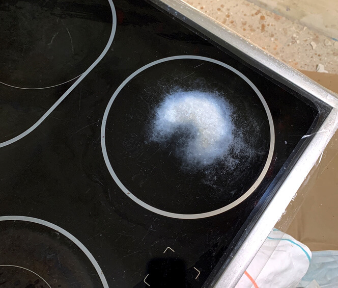 Испорченная плита после углей кальяна Испорченная плита после углей кальяна